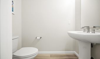 2829 Tradewind Ct, Alameda, CA 94501