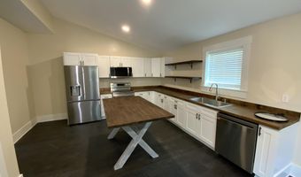 789 Main St C, Andrews, NC 28901
