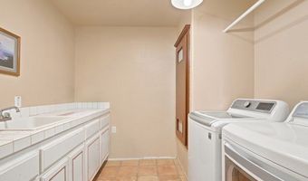 9722 Hierba, Agua Dulce, CA 91390