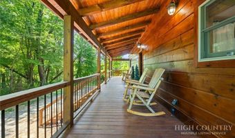 407 Signature Ridge Rd, Banner Elk, NC 28604