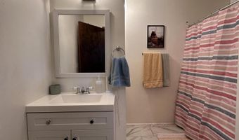 182 Claremont Dr, Albrightsville, PA 18210