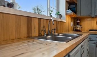 495 Brushy Rd, Batesville, AR 72501