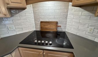 480 Maple Hill Rd, Auburn, ME 04210