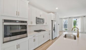 614 GLEN LAKE Dr, Bowie, MD 20716