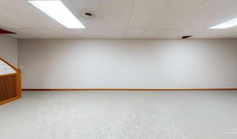 918 S 1st St, Albion, NE 68620