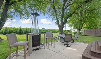 24067 540th Ave, Austin, MN 55912