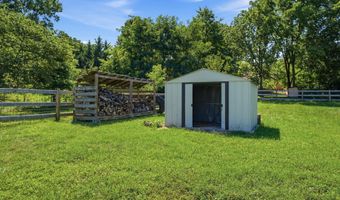 16 FORD Ave, Boonsboro, MD 21713