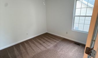 136 Kensington Way, Aberdeen, NC 28315