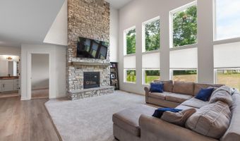 1708 Nicholas Ln, Adrian, MI 49221