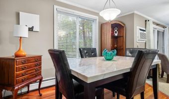 7 Wake Robin Rd 310, Lincoln, RI 02865