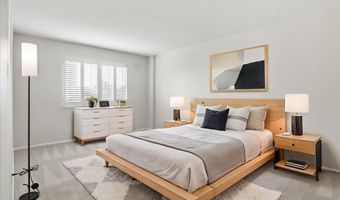 5340 HOLMES RUN Pkwy 904, Alexandria, VA 22304