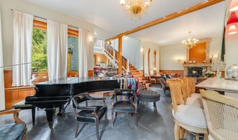21848 Mt Highway 35, Bigfork, MT 59911