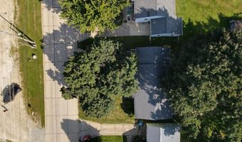 109 S Dubuque St, Anamosa, IA 52205