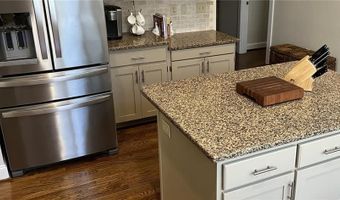 108 Linden Pl, Advance, NC 27006