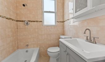 127 W 51ST St, Bayonne, NJ 07002