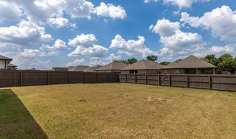 14741 Greenleaf Dr, Athens, AL 35613