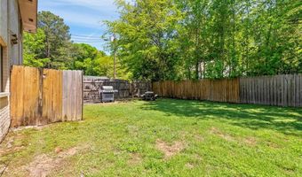 522 N DONAHUE Dr, Auburn, AL 36830