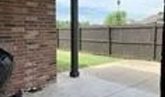 902 SW Cabriolet St, Bentonville, AR 72712