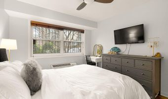 1801 CLYDESDALE Pl NW 222, Washington, DC 20009
