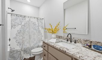 2444 Pleasant Willow Dr, Benton, AR 72015