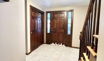 12 Nathaniel Dr, Amherst, NH 03031