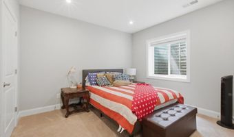 40777 FOXTAIL FIELDS Dr, Aldie, VA 20105