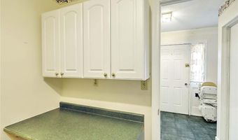583 Pocasset Ct, Warwick, RI 02886