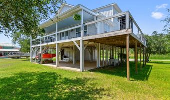 5015 1st Ave, Bay St. Louis, MS 39520