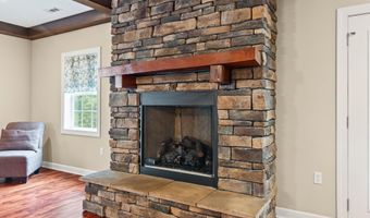 175 TRACIE Dr, Altavista, VA 24517