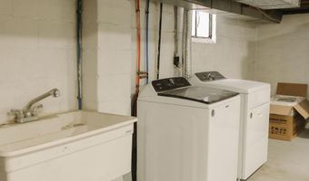 2281 Fairview, Adrian, MI 49221