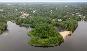 109 W Shore Dr, Coventry, RI 02816
