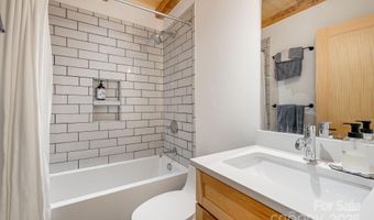 39 Bent Creek Preserve Rd, Asheville, NC 28806