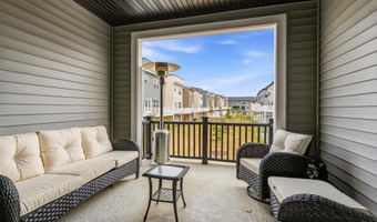 16007 HYDE PARK Pl, Bowie, MD 20716