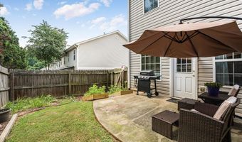 127 Linton Dr, Acworth, GA 30102