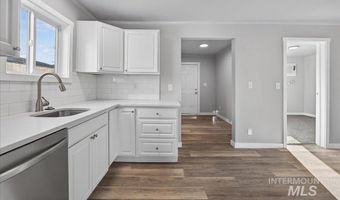 119 Holly St, Caldwell, ID 83605