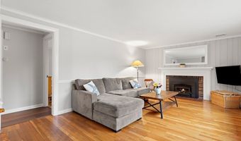 58 Lakeshore Ave, Beverly, MA 01915