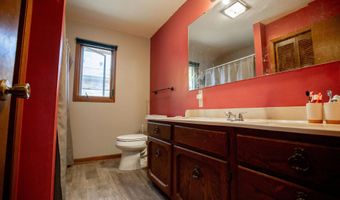 610 N Lantry St, Algona, IA 50511