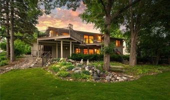 451 Reflection Rd, Apple Valley, MN 55124