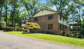 3436 HOLLY Rd, Annandale, VA 22003