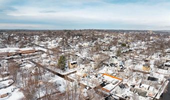 106 Parker St, Bangor, ME 04401