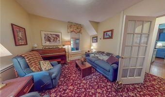 5696 Steubenville Rd SE, Amsterdam, OH 43903