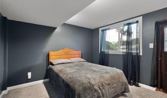 120 Ridge Rd, Albert Lea, MN 56007