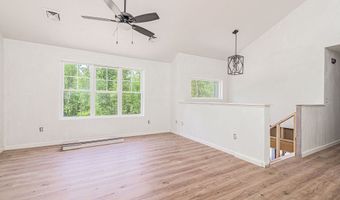 178 Tripp Hollow Rd, Brooklyn, CT 06234