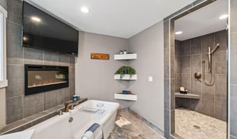 6235 US Hwy 69, Ames, IA 50010