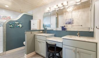 3752 Schermerhorn Lake Dr, Allegan, MI 49010