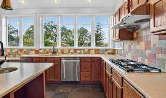 19 WHITTIER St NW, Washington, DC 20012
