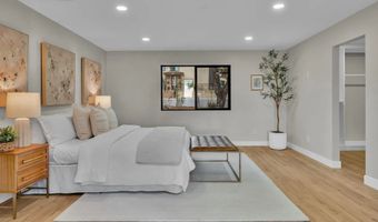 4360 Helix Canyon Dr, La Mesa, CA 91941