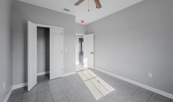 110 Peach Ln, Baxley, GA 31513