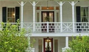 22128 5TH St, Abita Springs, LA 70420