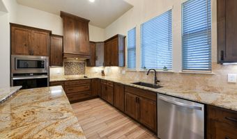 105 Bobby Lynn, Adkins, TX 78101